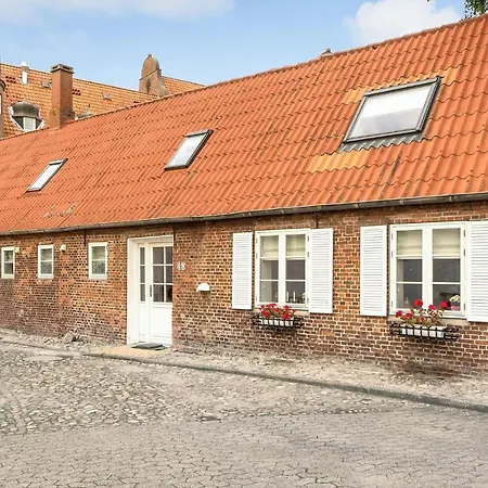 2 Bedroom Cozy In Tonder