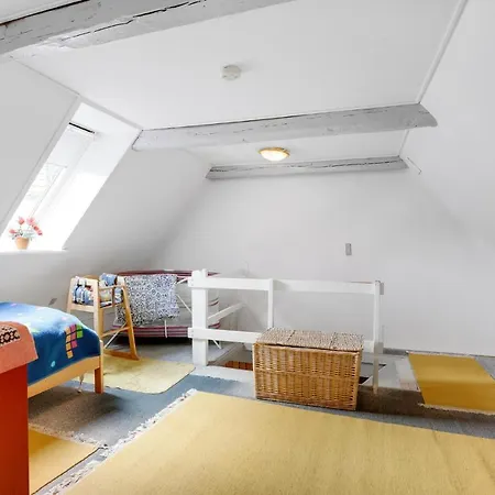 2 Bedroom Cozy In *